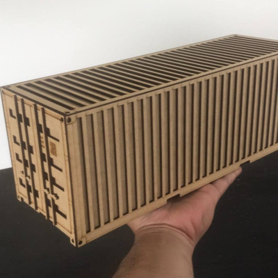 Caixa de Vinho estilo Contentor Marítimo