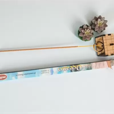 Queimador de incenso em forma de Lareira