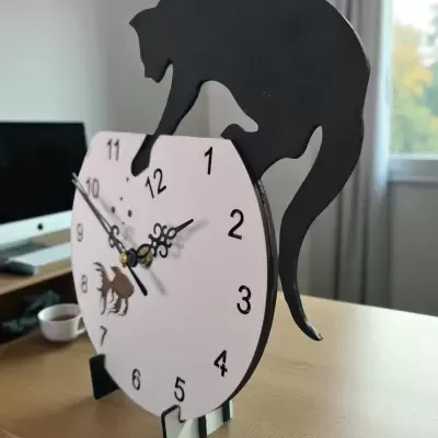 Relógio aquário com gato