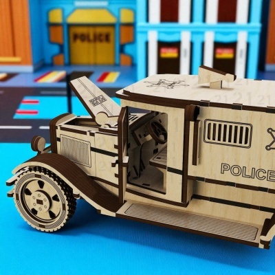 Viatura da policia antiga