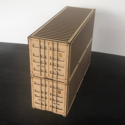 Caixa de Vinho estilo Contentor Marítimo