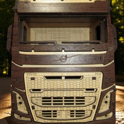 Camião Volvo FH12 Semi-Reboque Colecionador