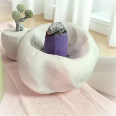 Queimador de incenso formato casinha