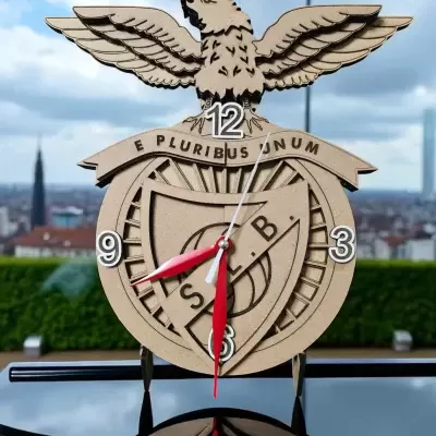 Relógio Benfica de secretária 3D