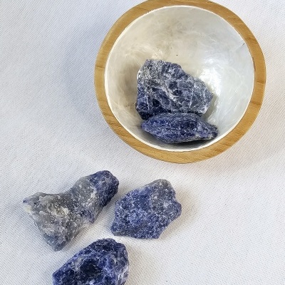 https://www.artematra.com/product/sodalite-2