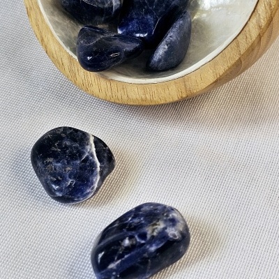 https://www.artematra.com/product/sodalite