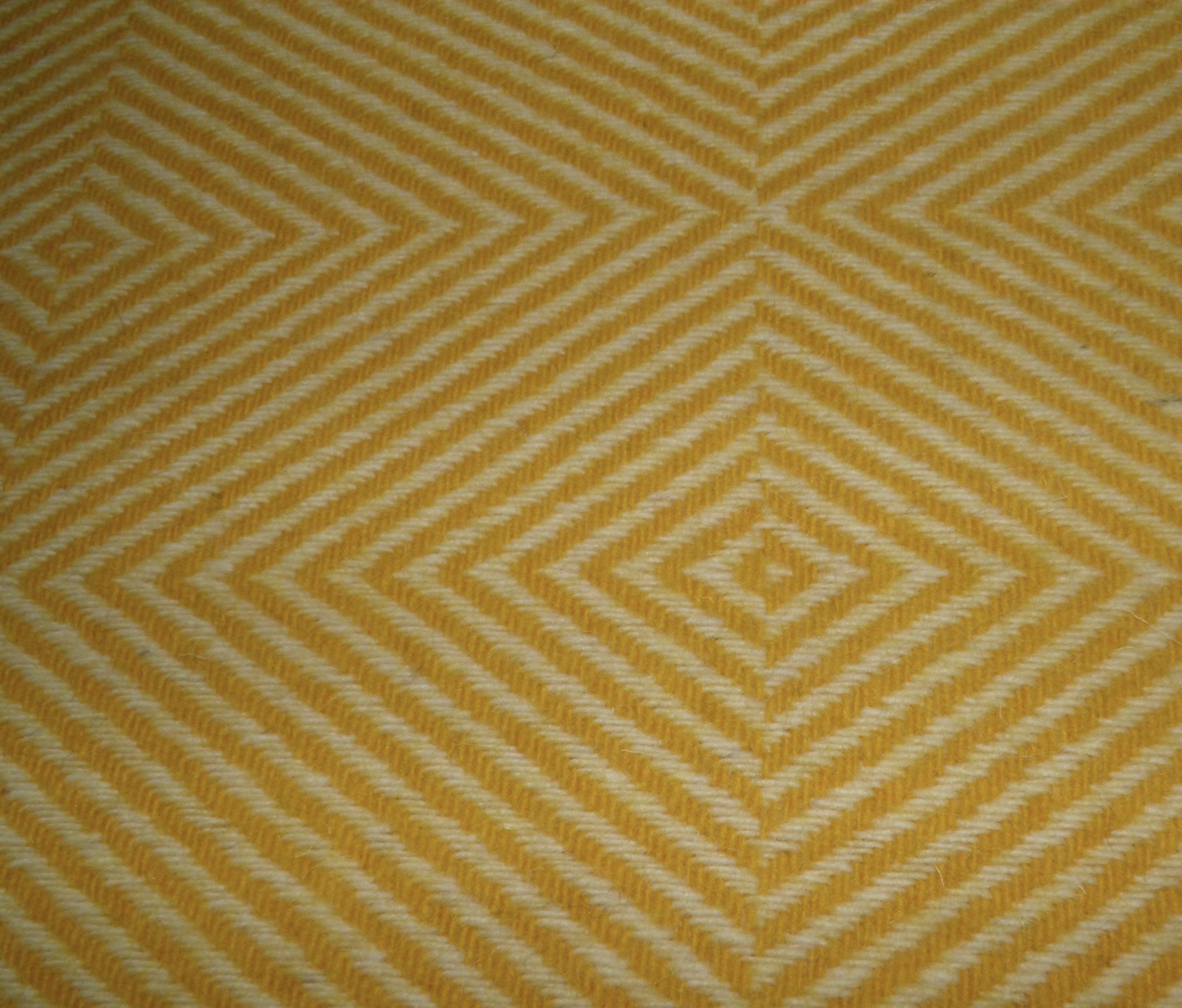 MANTA&#x20;LOSA&#x20;amarelo