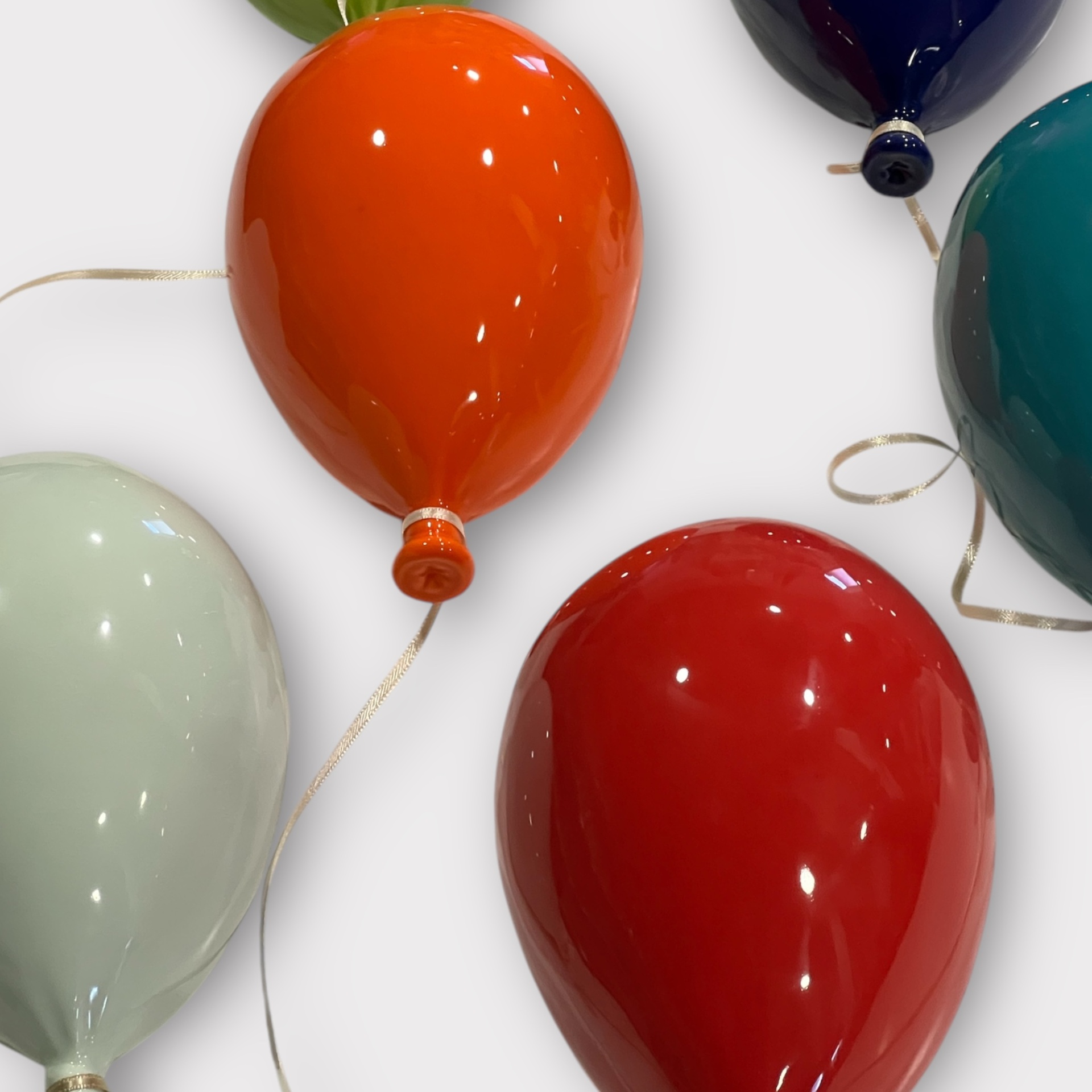 Bal&#x00E3;o&#x20;m&#x00E9;dio