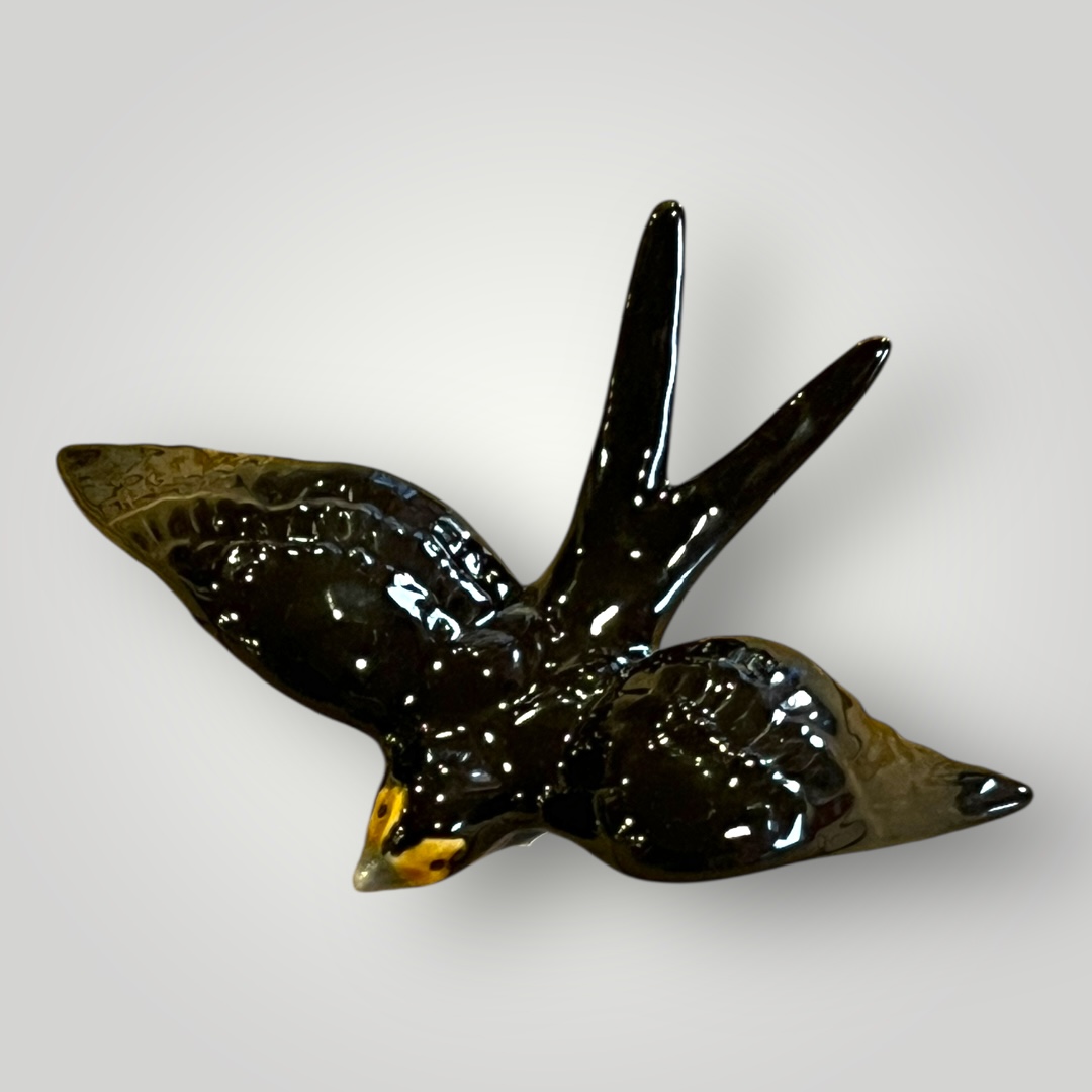 Andorinha&#x20;M&#x00E9;dia