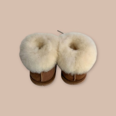 Pantufa Criança com Atacador