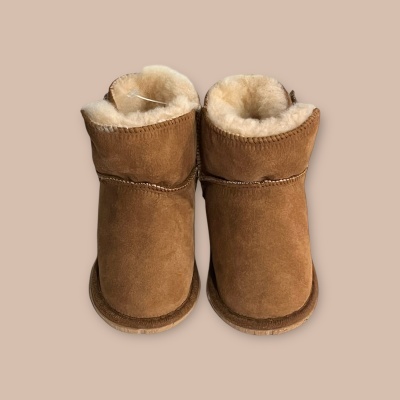 Botinha&#x20;crian&#x00E7;a&#x20;com&#x20;velcro