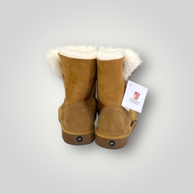 Bota&#x20;crian&#x00E7;a&#x20;cano&#x20;aberto&#x20;-&#x20;mel