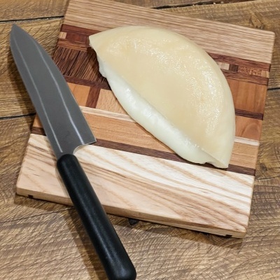 T&#x00E1;bua&#x20;em&#x20;madeira&#x20;maci&#x00E7;a