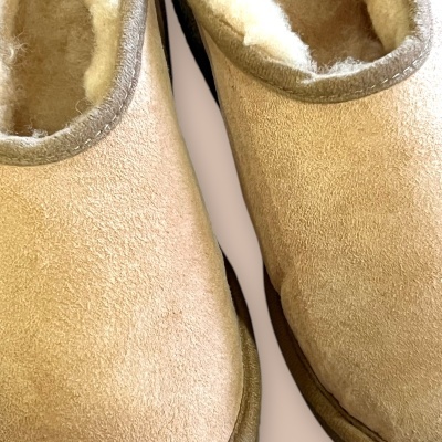 Chinelo&#x20;crian&#x00E7;a&#x20;sola&#x20;borracha