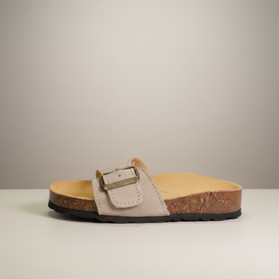 Soca modelo Marília