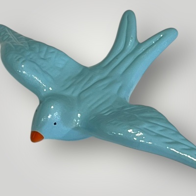 Andorinha&#x20;m&#x00E9;dia