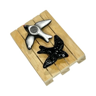 Andorinha&#x20;em&#x20;barro&#x20;c&#x2F;&#x20;&#x00ED;man