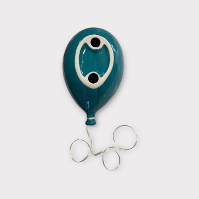 Bal&#x00E3;o&#x20;m&#x00E9;dio