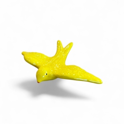 Andorinha&#x20;m&#x00E9;dia