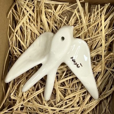 Box&#x20;1&#x20;andorinha&#x20;grande