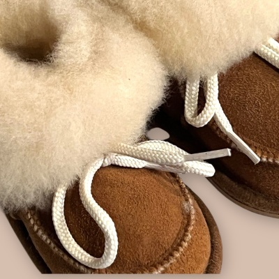 Pantufa Criança com Atacador