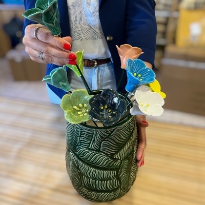 Jarra com ramo 9 Flores