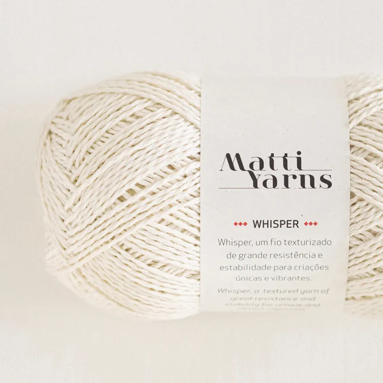 Fio Whisper Matti Yarns - Cor 1001 (Perola)