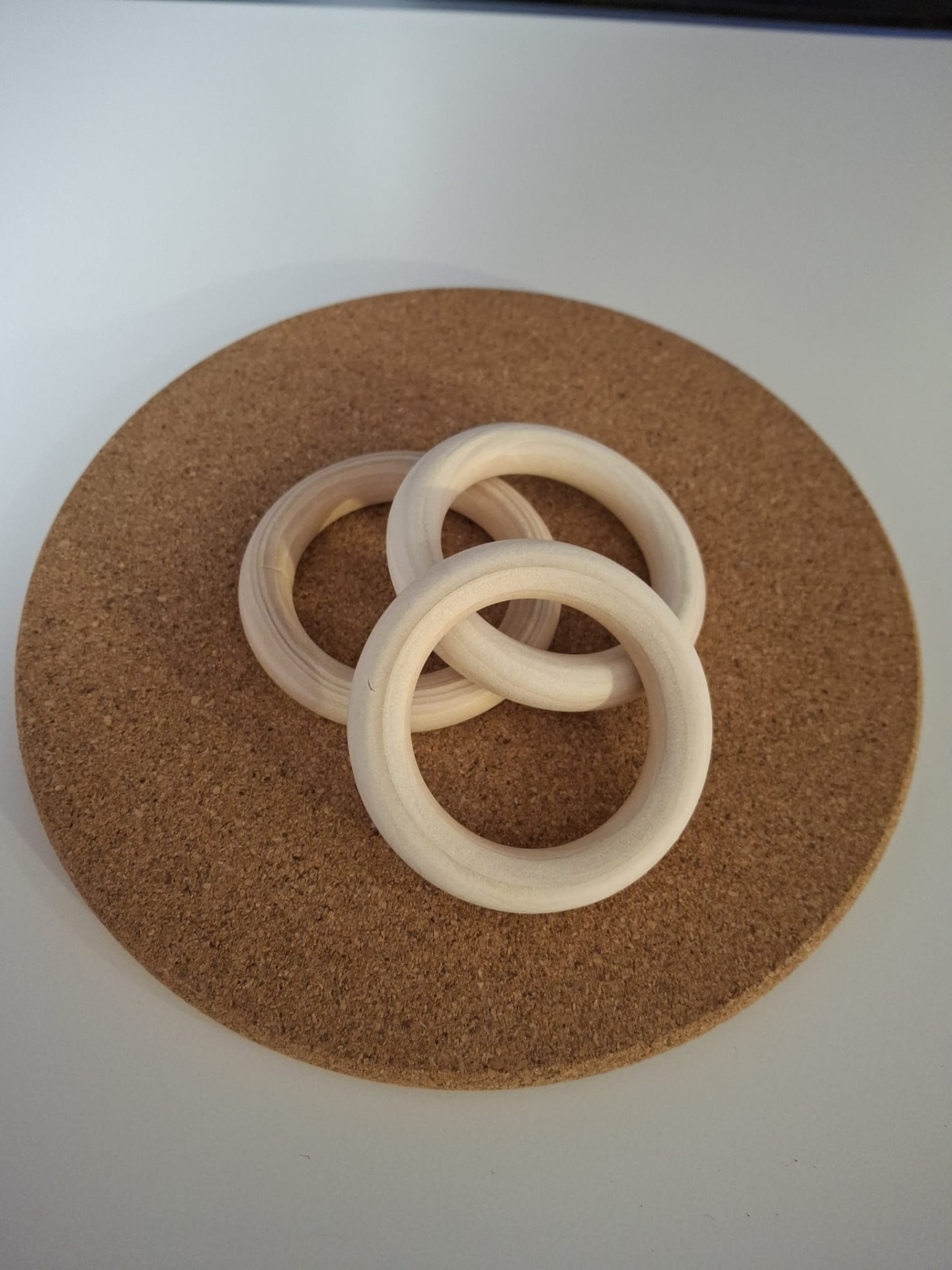 Argola de Madeira (6cm) - 3 Unidades