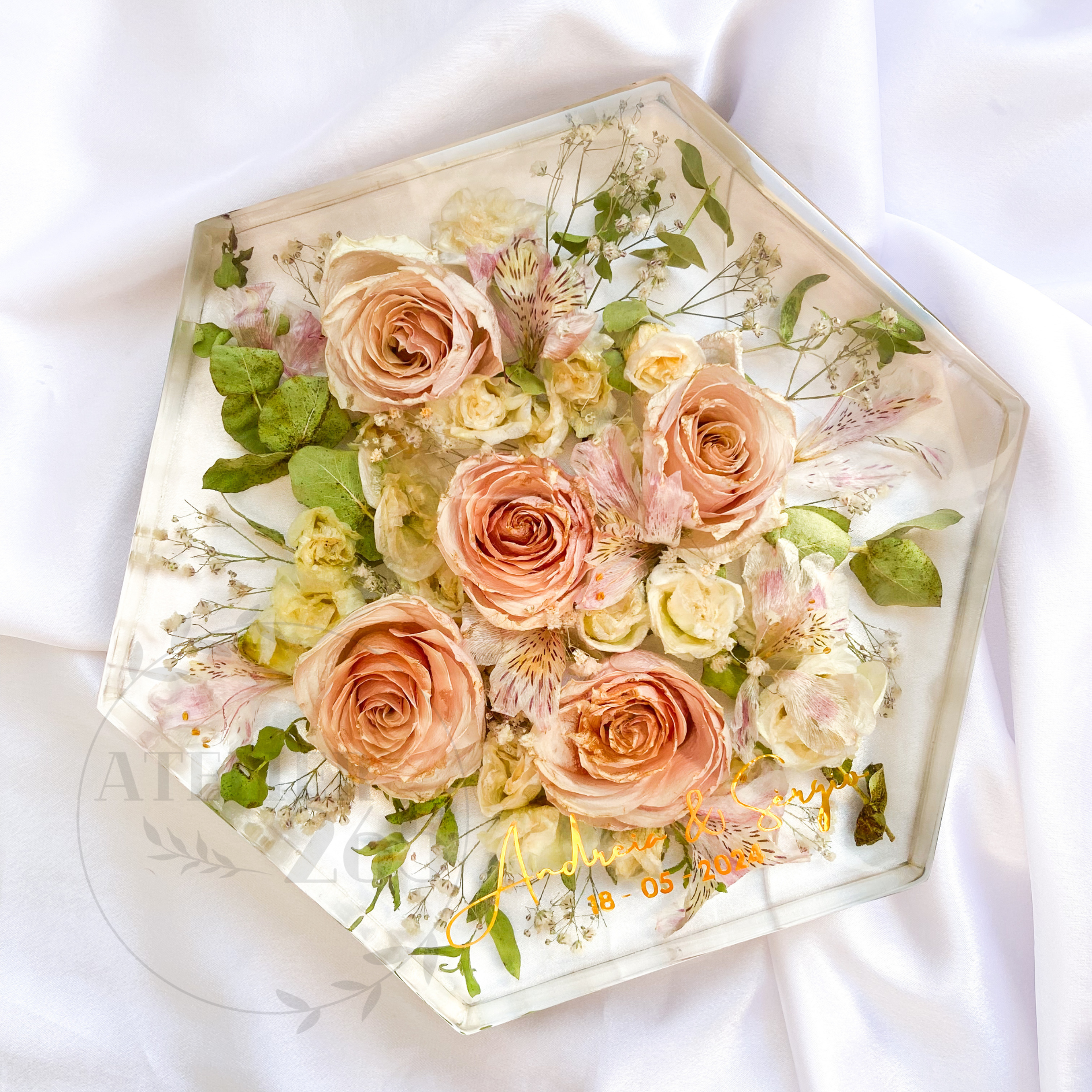 Hexágono | 33,5cm x 33,6cm