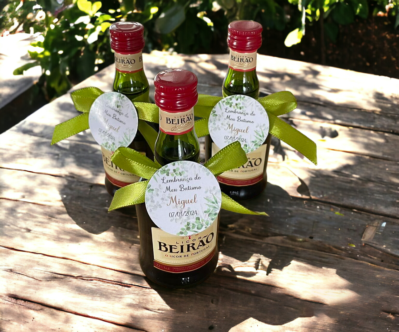 Lembrança Miniatura Licor Beirão com Rótulo Personalizado.