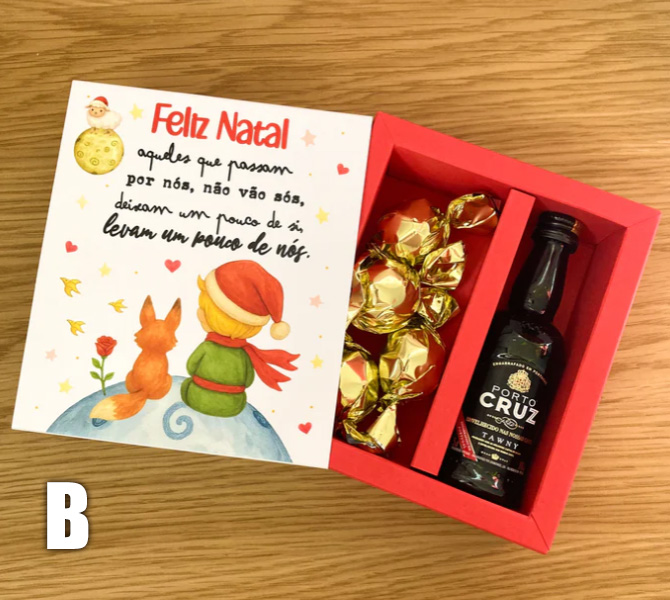 Caixa com 4 Bombons Pralines com Recheio de Leite e Garrafinha 5cl