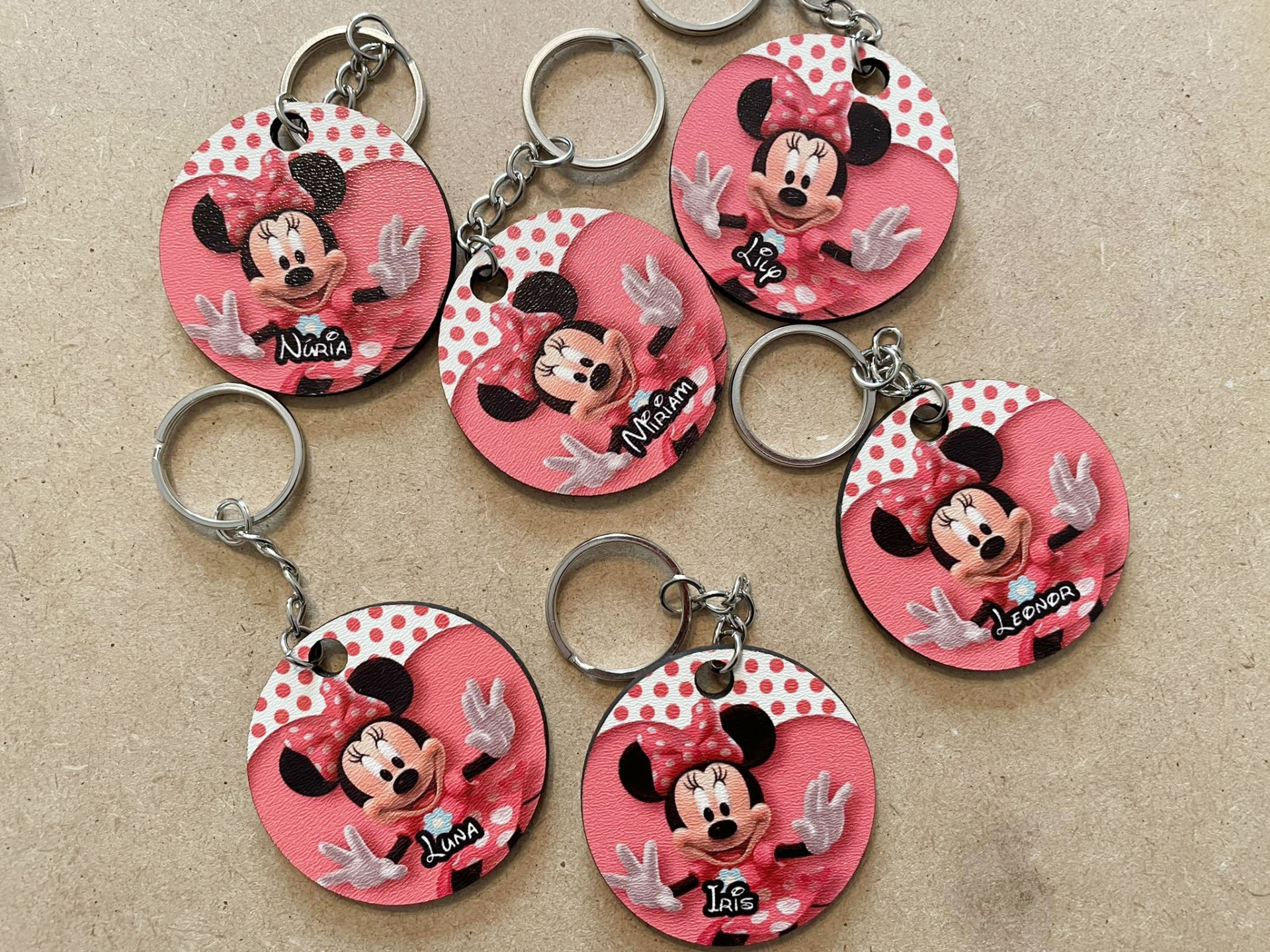 Porta chaves ou Íman em madeira.