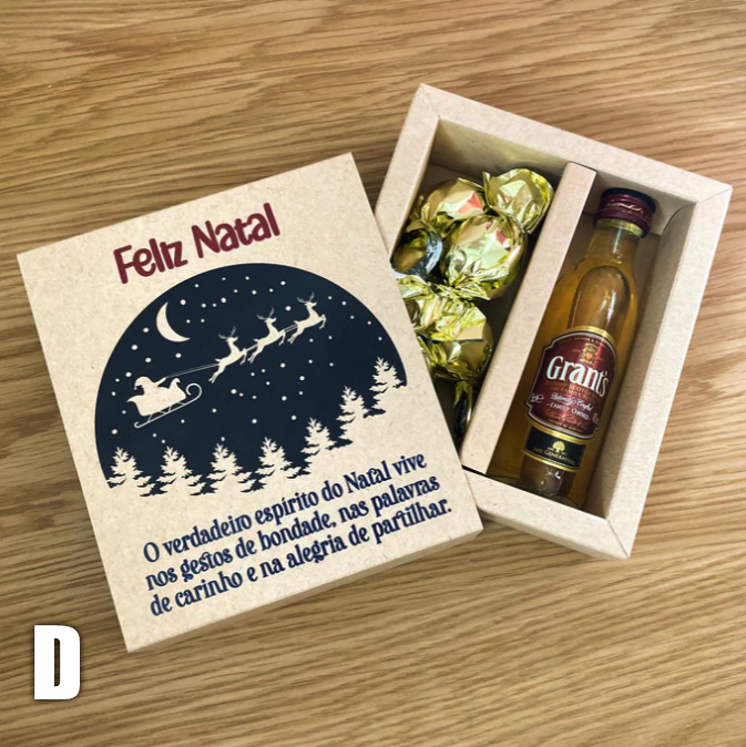 Caixa com 4 Bombons Pralines com Recheio de Leite e Garrafinha 5cl