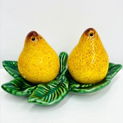 Saleiro/Pimenteiro Pêra