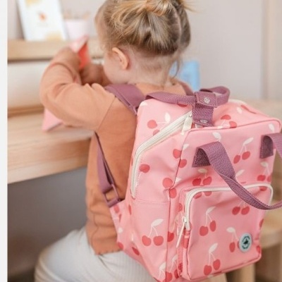 Mochila Studio Ditte Cherries pré