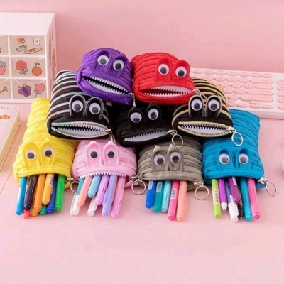 Estojo monstro dos fechos