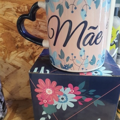 Caneca Mãe com asa coração