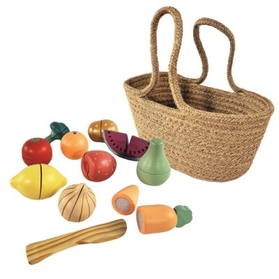Cesta de corda com frutas
