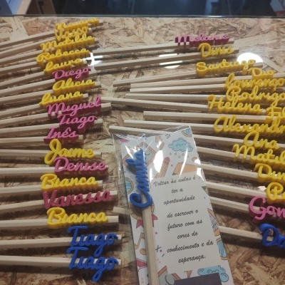 Lápis personalizado com nome