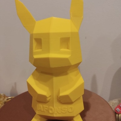 Mealheiro Pikachu