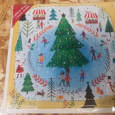 Pictura postal puzzle Natal patinar