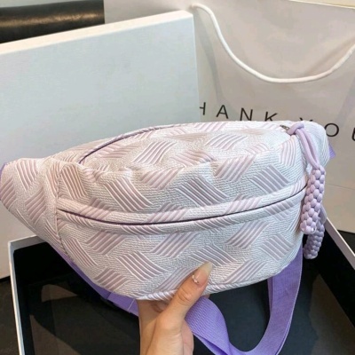 Bolsa Cintura coleção pastel lilás