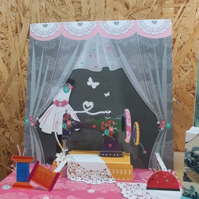 Pictura postal Pop Up costura