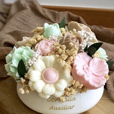 Arranjo Floral - Obrigada Auxiliar