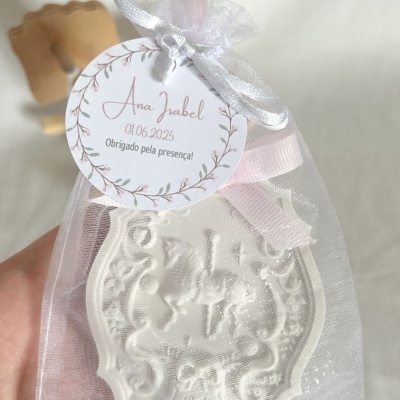 Carrossel em gesso perfumado