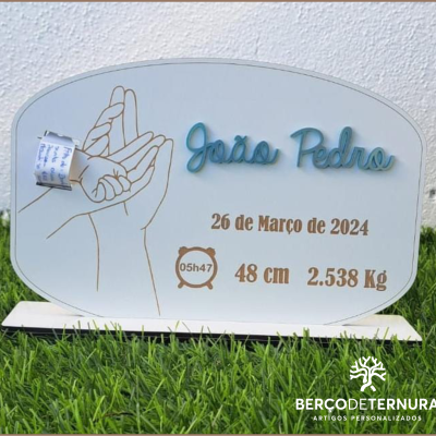 Moldura Dados de Nascimento - Modelo nuvem