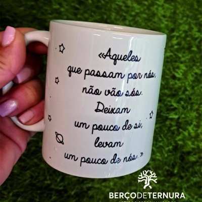 Caneca Personalizada para Educadoras, Auxiliares e Professoras 🍎📚