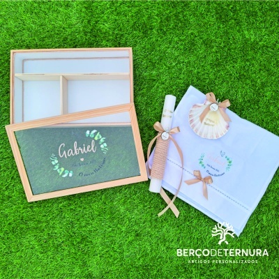 Caixa batismo personalizada tampa em vidro Bege