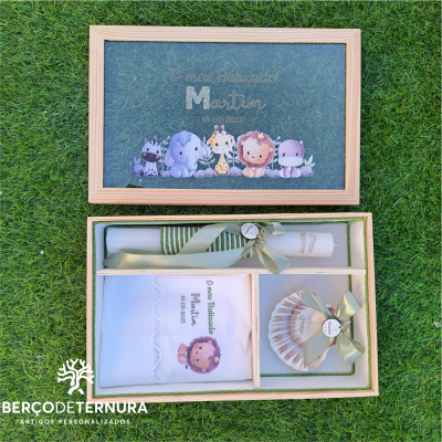 Caixa batismo personalizada tampa em vidro - Animais da Selva