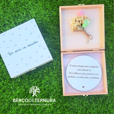 Caixa revelação de gravidez avós, tias, papás...